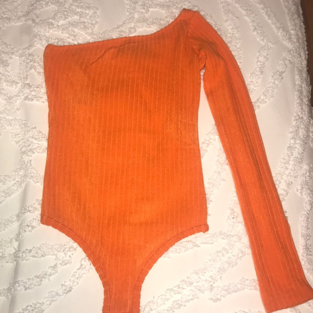 Revolve Off the shoulder orange bodysuit 🍊